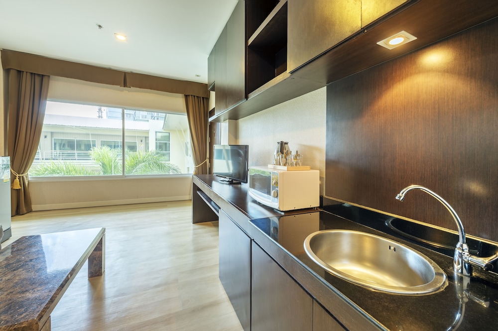 Qiu Hotel Sukhumvit 22/50