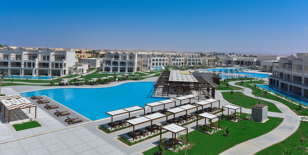 Steigenberger Resort Alaya Marsa Alam Red Sea (+16) 64/67