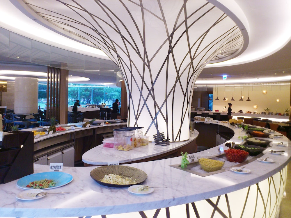 City Suites Kaohsiung Chenai 39/53