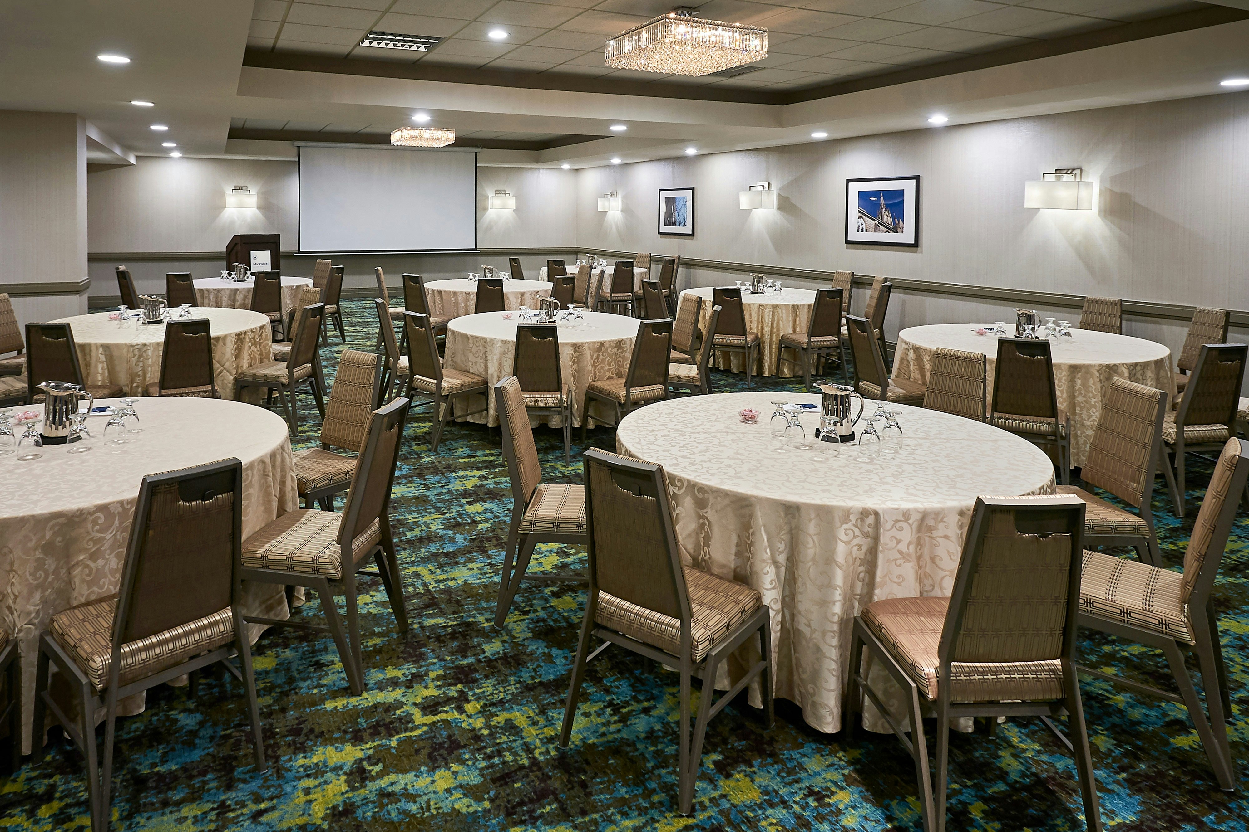 Sheraton Hamilton Hotel 39/42
