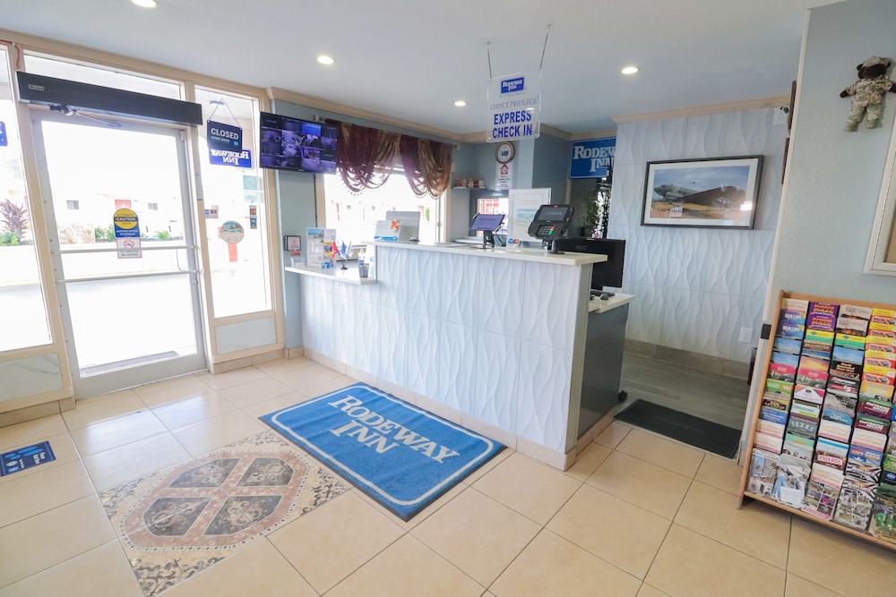 Rodeway Inn San Antonio Lackland AFB - SeaWorld 15/66