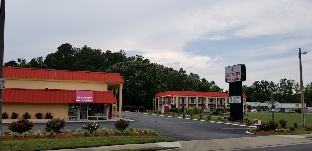 Sunrise Inn By OYO Newport News US-60 7/53