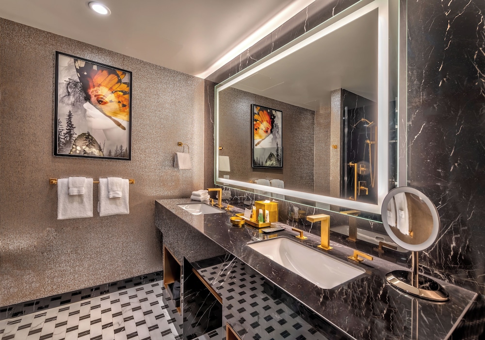 Atlantis Casino Resort Spa Reno 46/46
