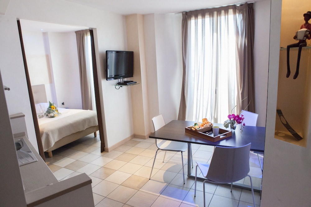 Residence La Villa d Elsa 44/76