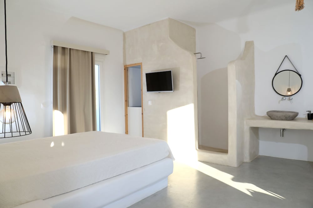 HONEYMOON, SUITE, SEA VIEW, JETTED TUB