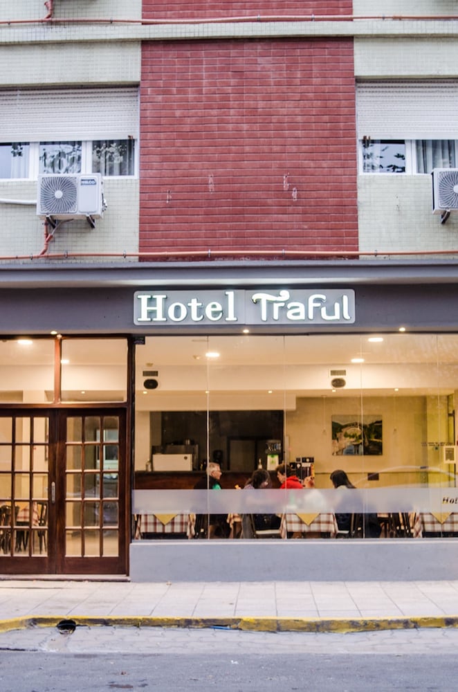 Traful Hotel 2/50
