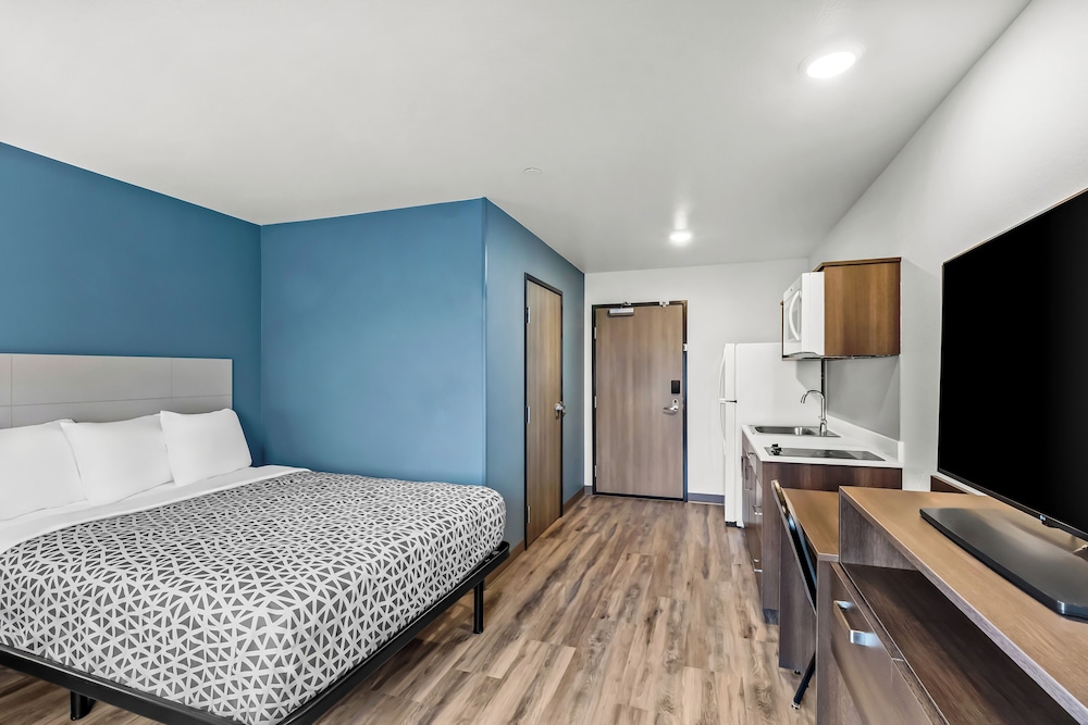 WoodSpring Suites Beaverton - Portland West 14/35