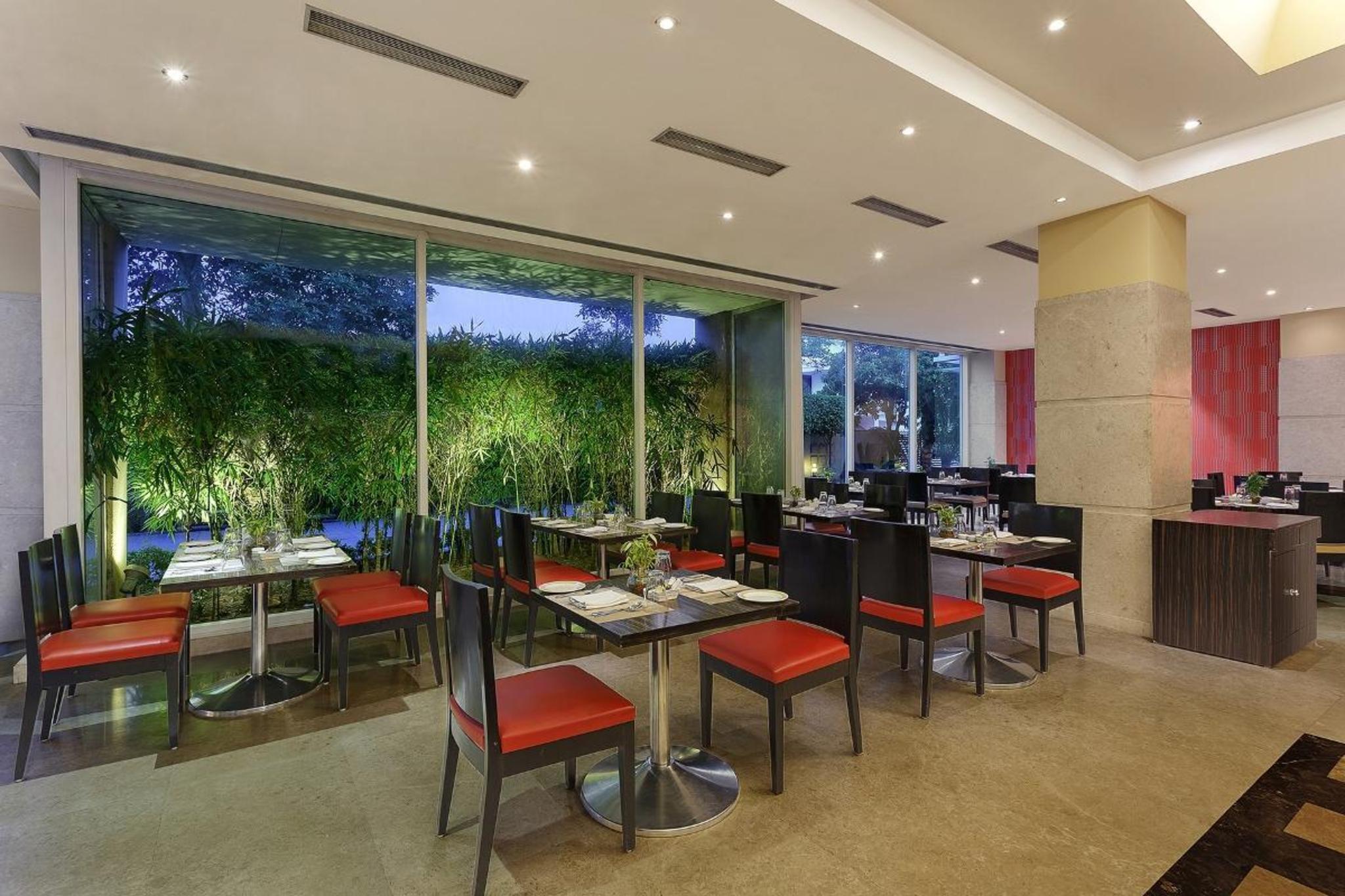Hometel Roorkee A Sarovar Hotel 20/32