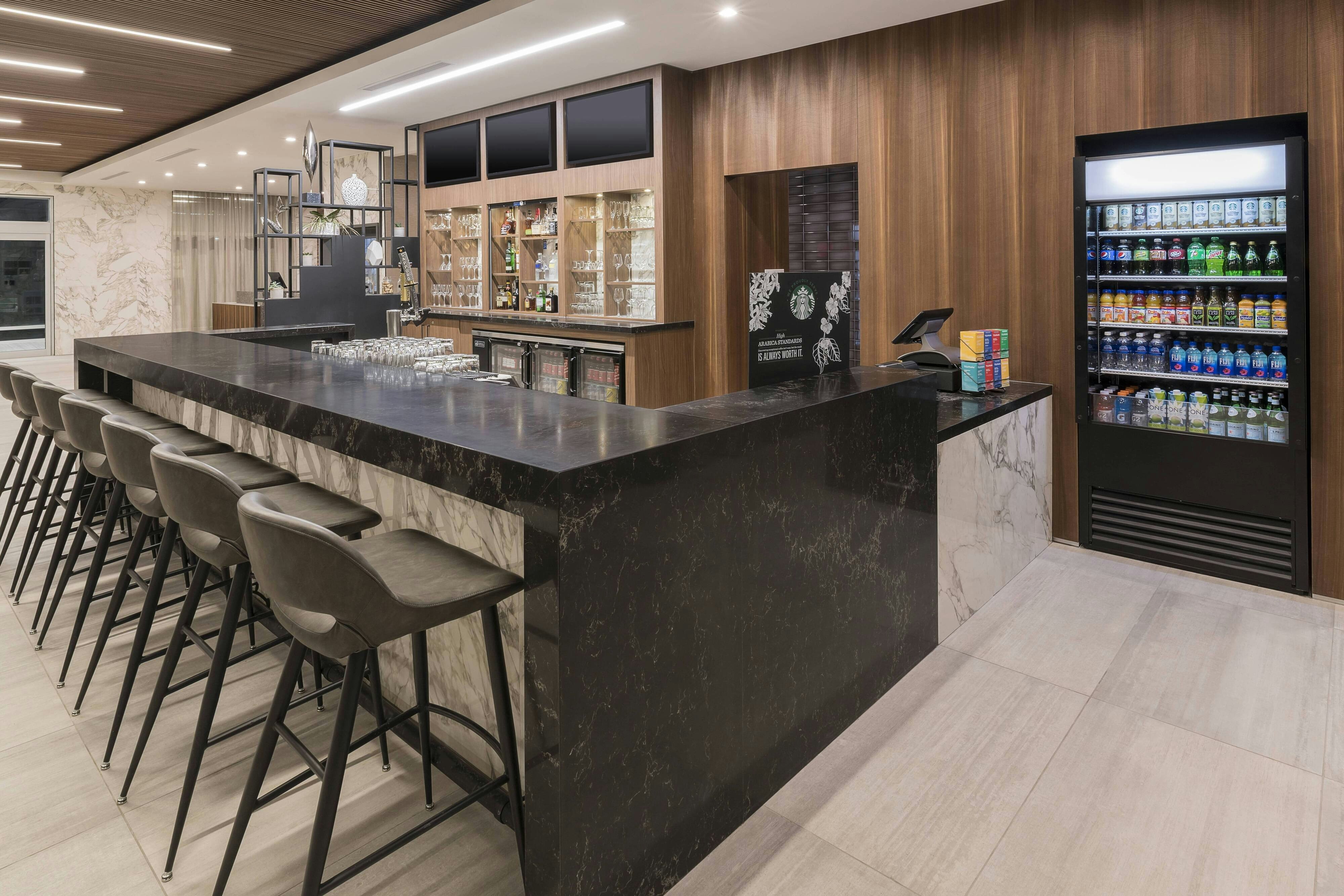 Courtyard By Marriott Burlington 36/47
