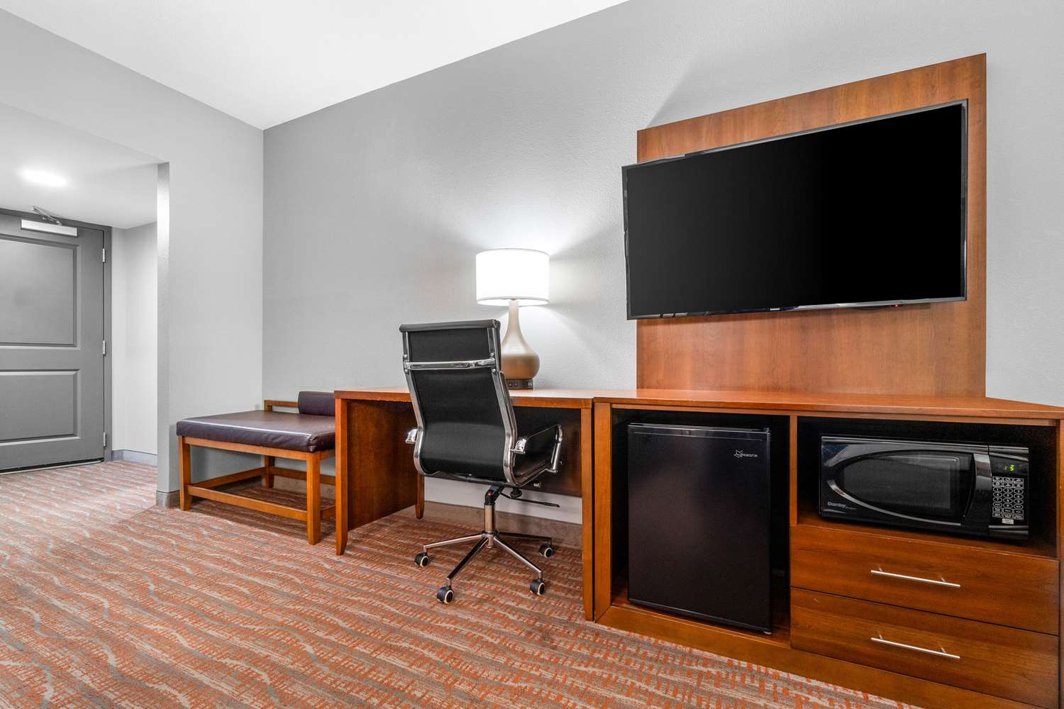 Comfort Suites Jackson I-40 38/47