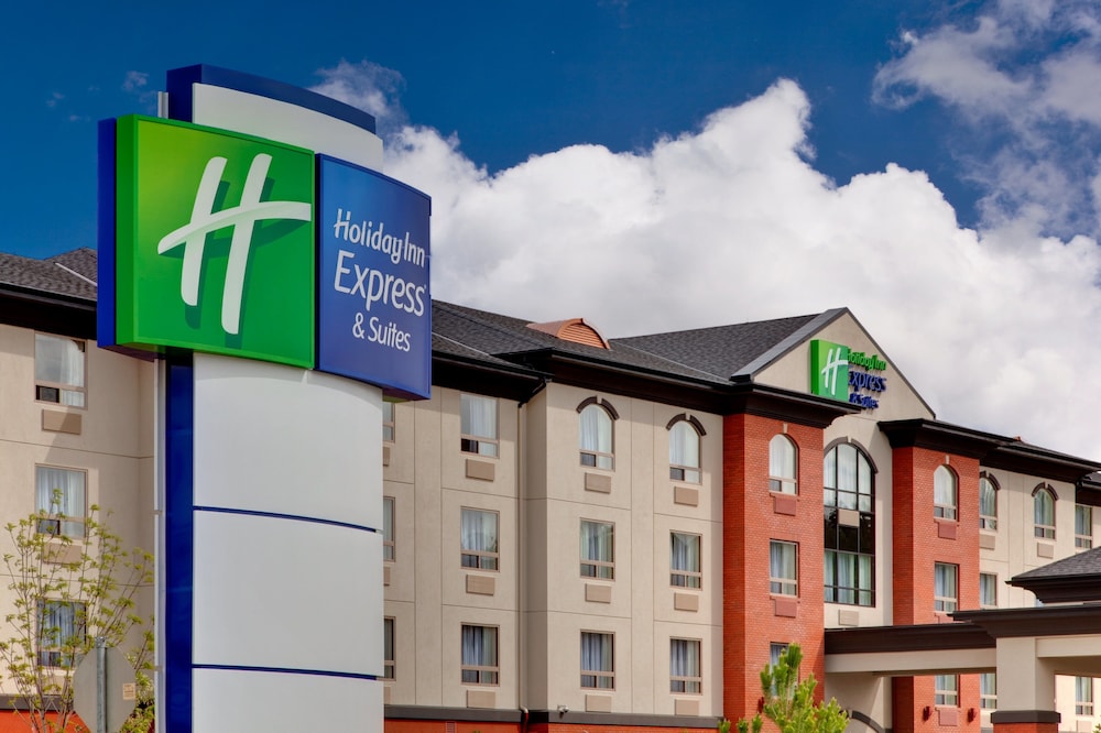 Holiday Inn Express Hotel Suites Whitecourt Southeast 1/78