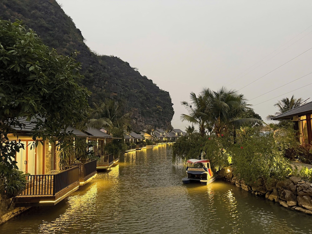 Athena Premier Resort Ninh Bình 41/50
