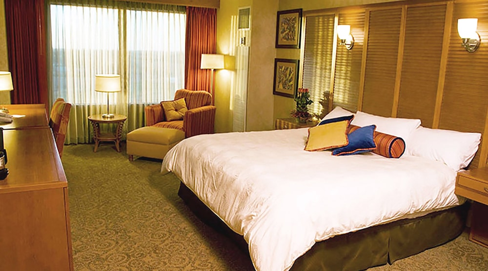 Isle Casino Hotel Waterloo - A Caesars Rewards Destination 19/52