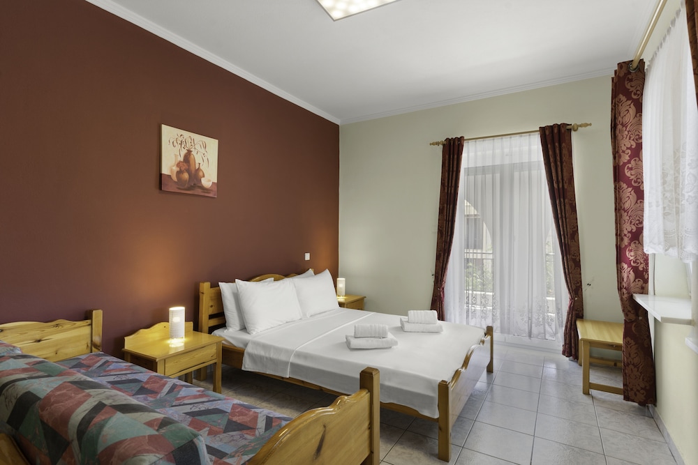 Delphin Rooms Sivota 6/50