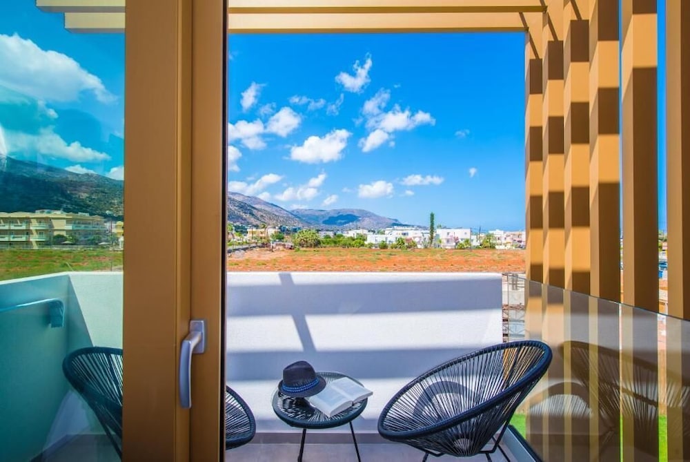 Meropi Hotel and Apartments 46/69