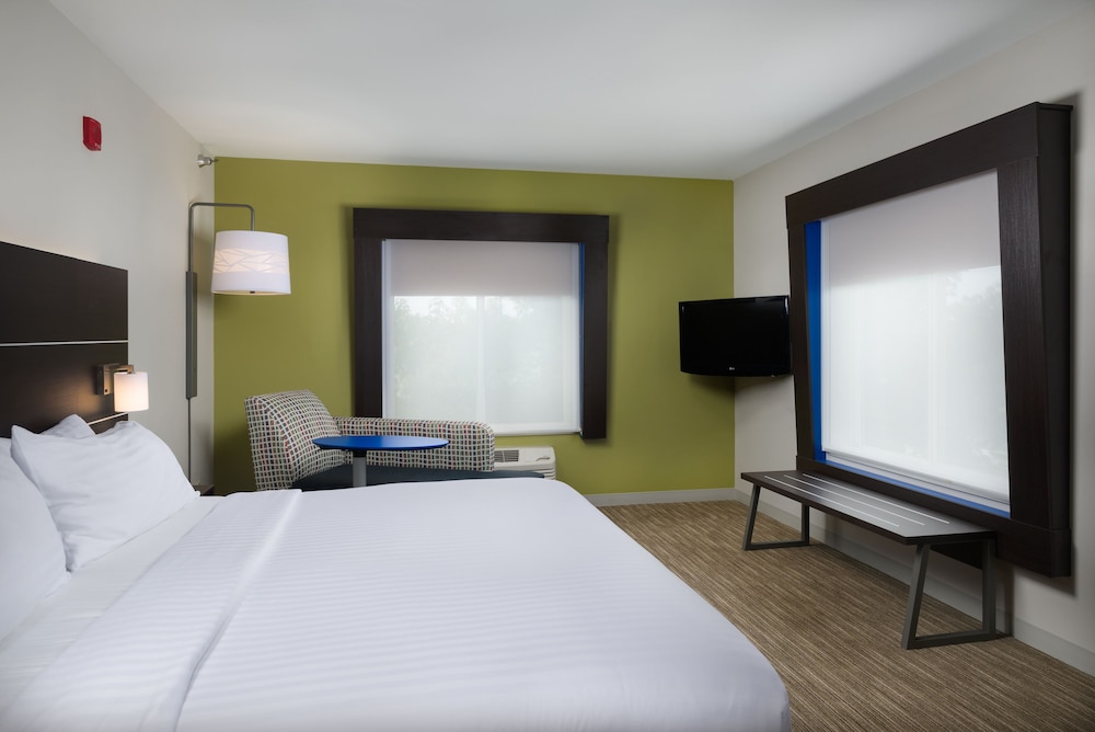 Holiday Inn Express Hotel And Suites Independence Kansas City 9/43