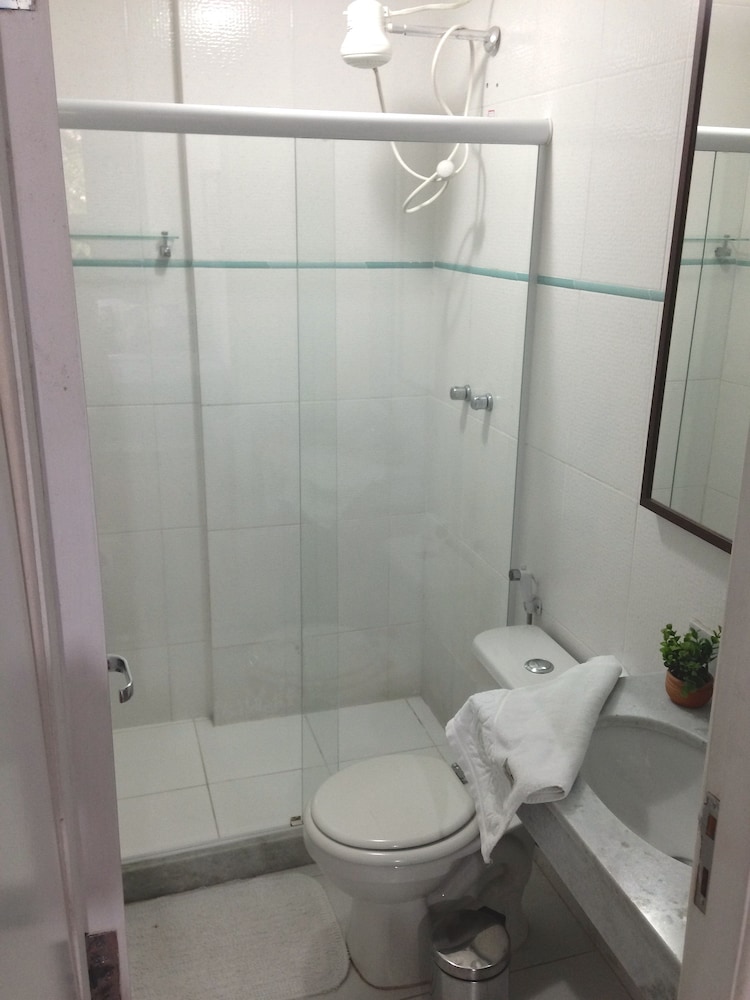 Brasileranza Hostel 43/50