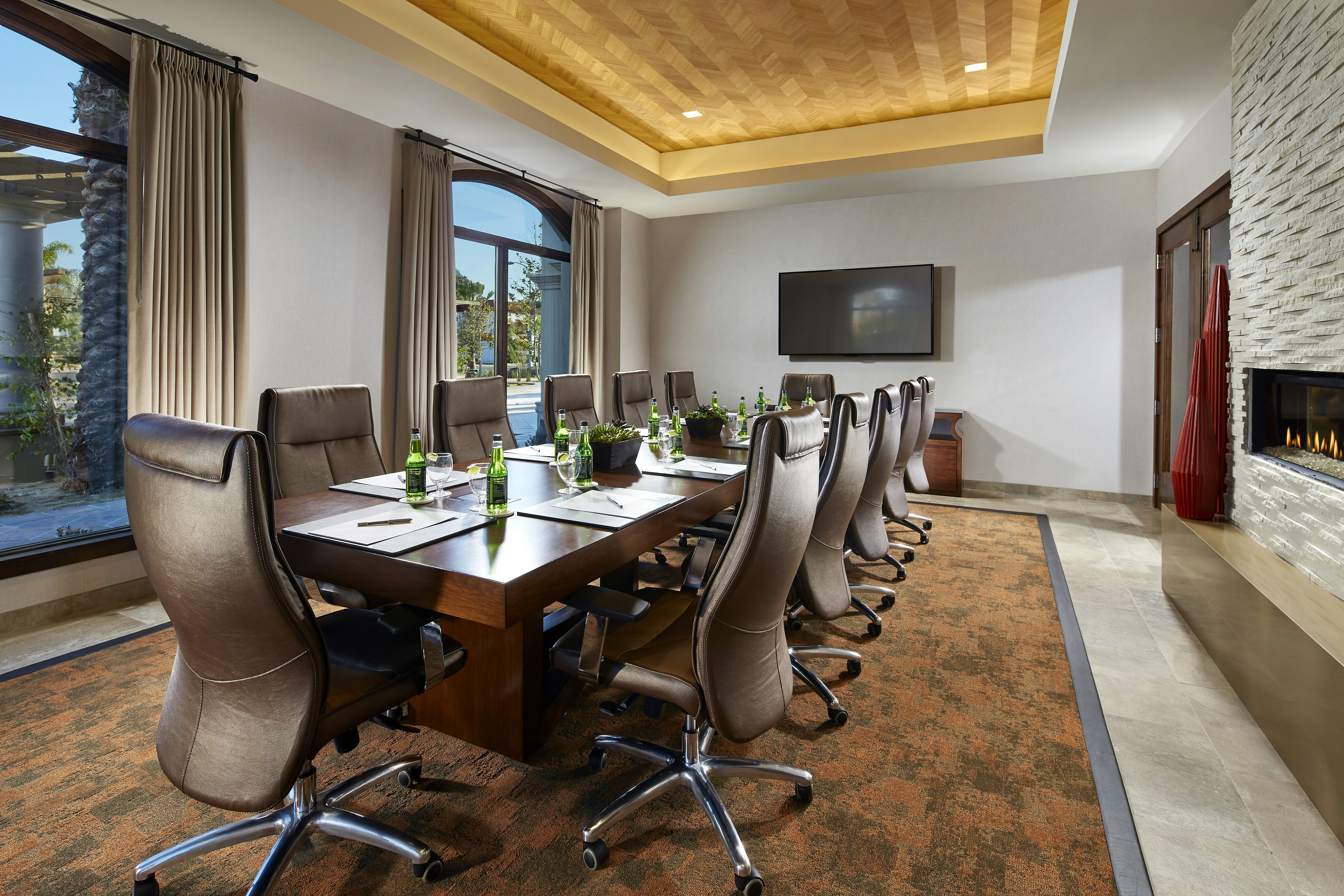 Hilton Garden Inn San Diego Old Town SeaWorld Area 24/33