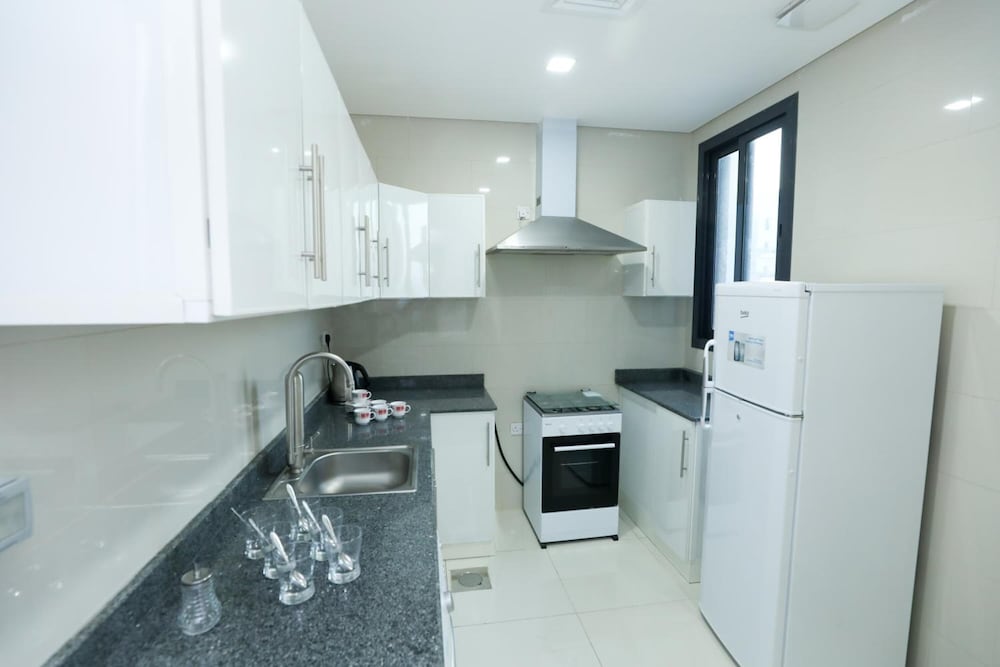 Magic Suite Sabah Al Salem 30/35