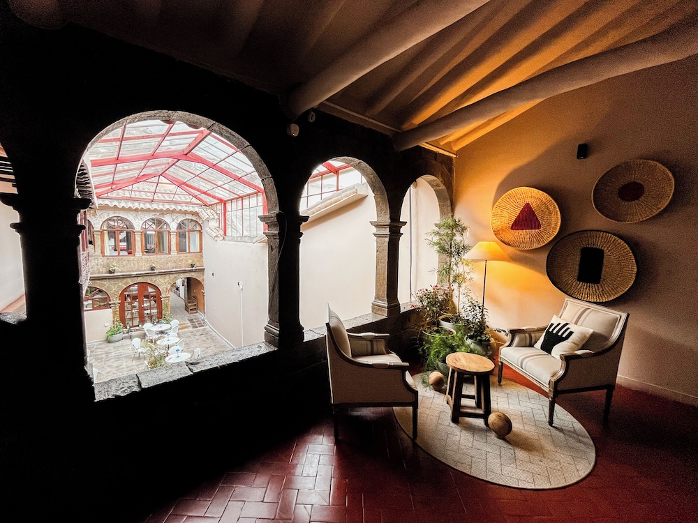 Cusco Plaza Saphi 47/75