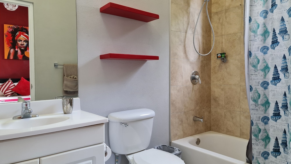 Casa Pinto Guest Apartments 42/42