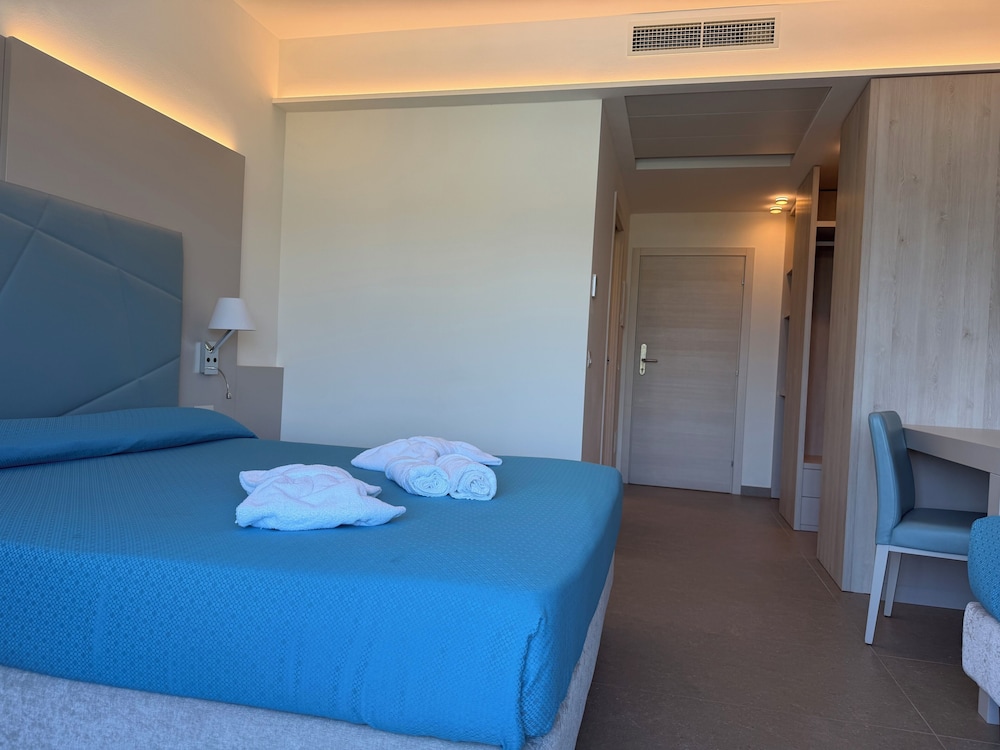 PREMIUM, DOUBLE BED
