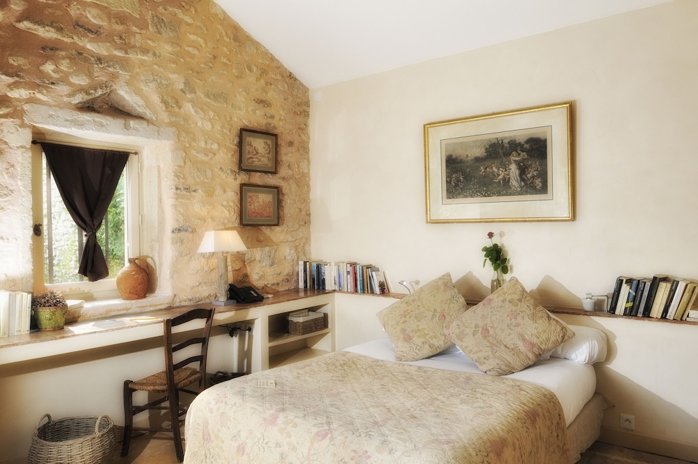 Pavilion, Double Bed