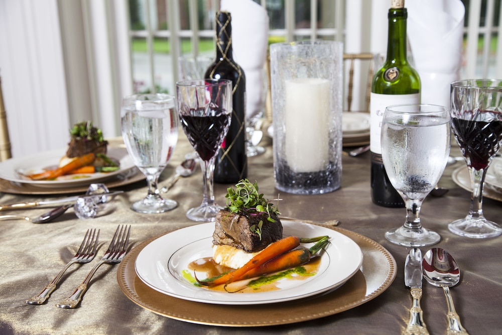 The Pepin Mansion Historic B&B 20/50