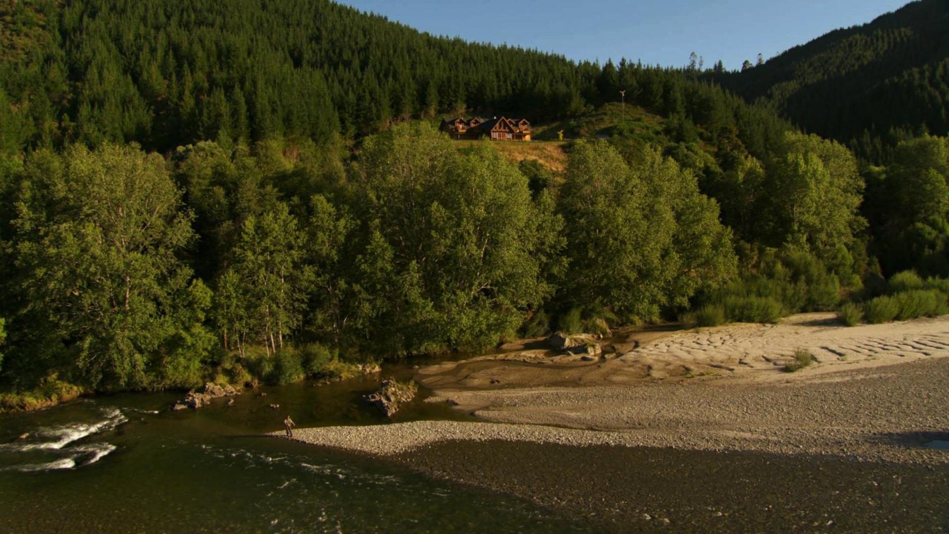 STONEFLY LODGE 14/20