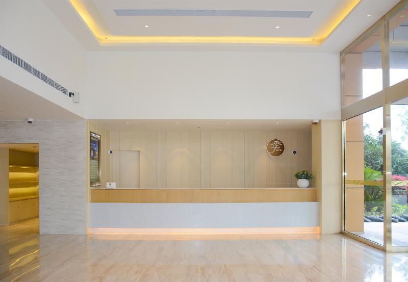 Ji Hotel (Shanghai Wildlife Park) 4/27