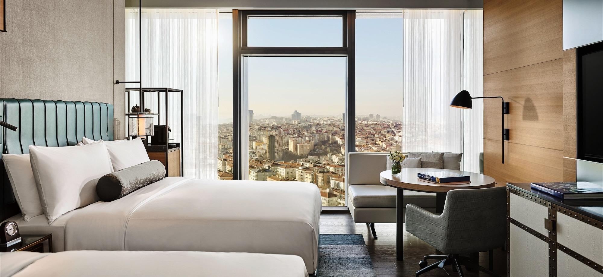 Fairmont, Suite, Club Lounge Access