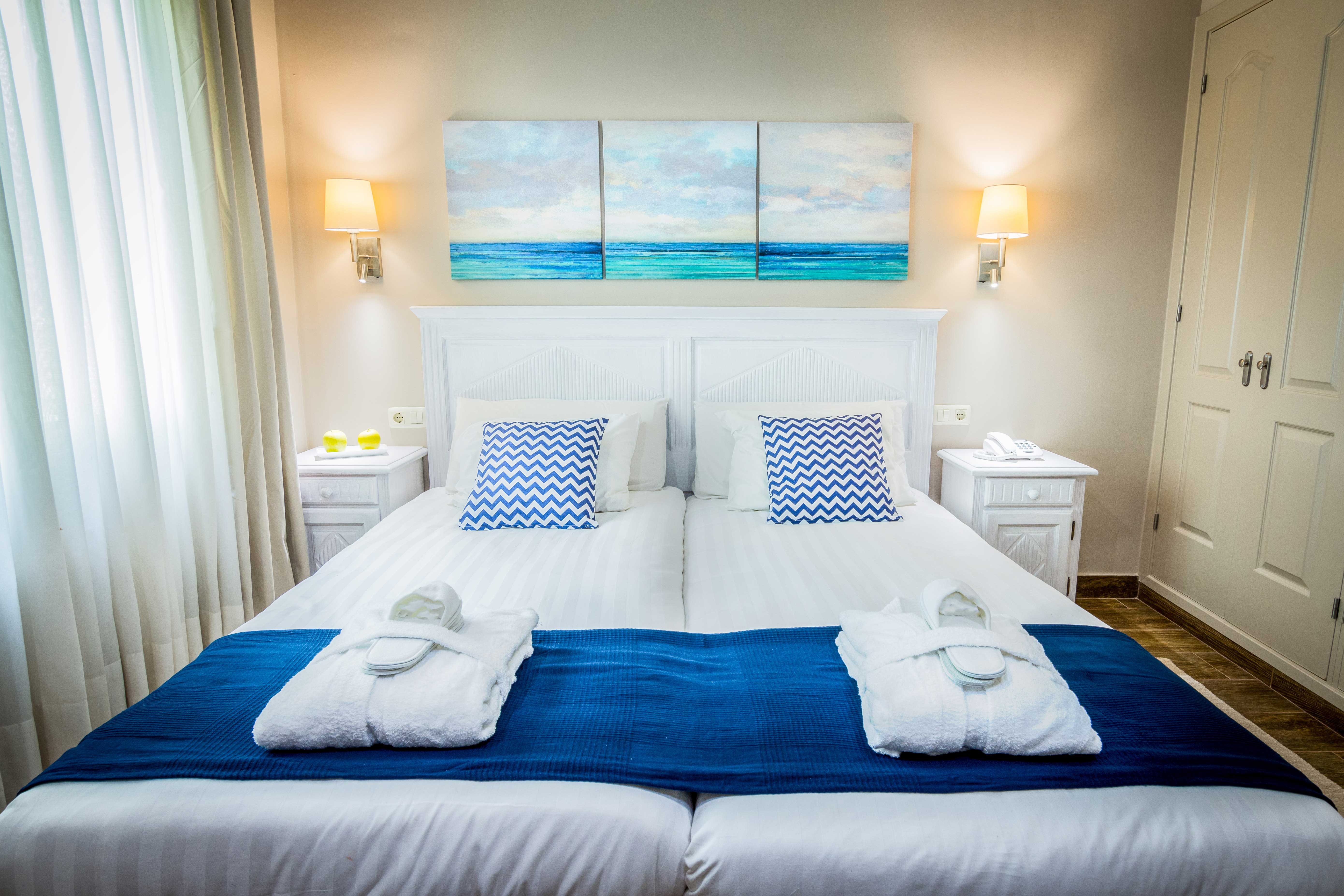suite, garden view