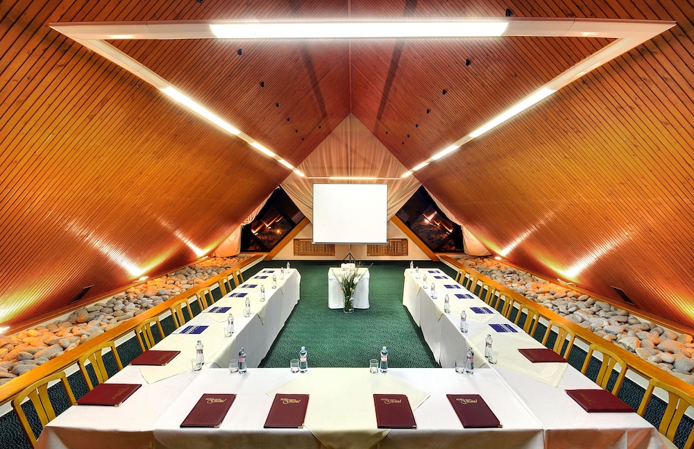 Hotel Grand Jasna 16/34