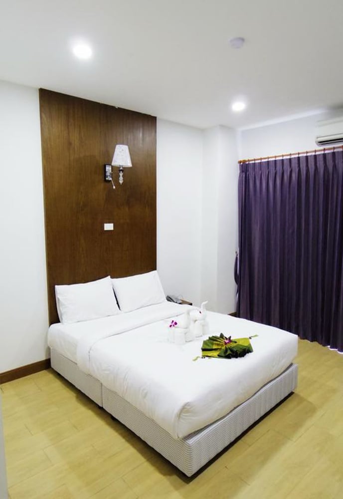 SUPERIOR, DOUBLE BED