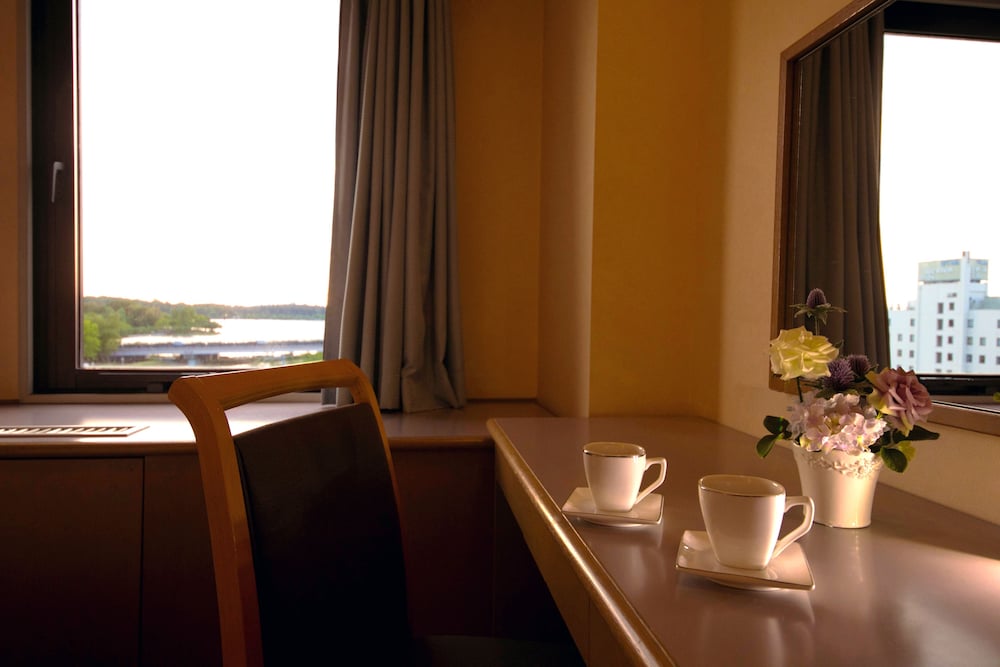Mito Hotel Season 29/40