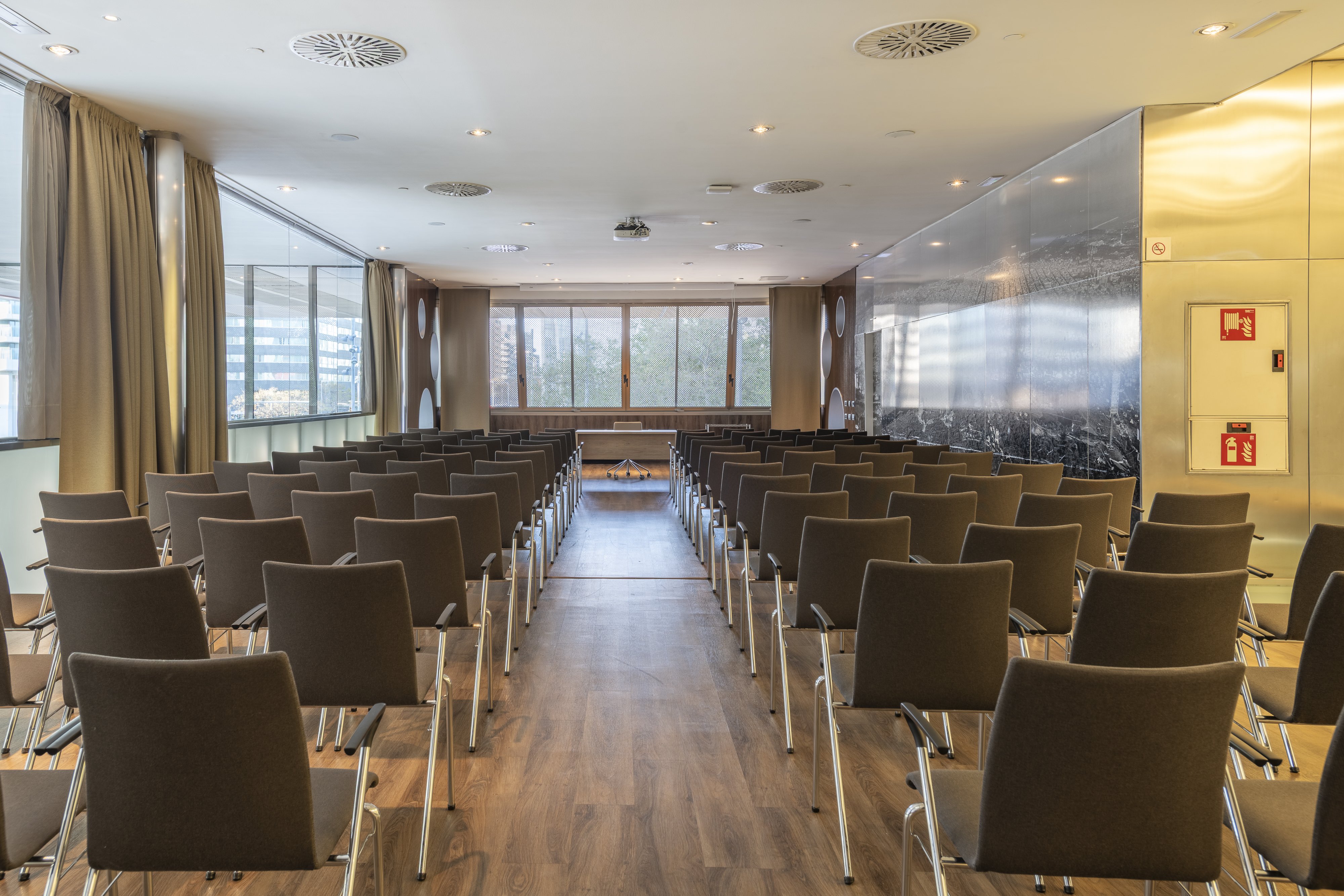 Leonardo Royal Hotel Barcelona Forum 54/60