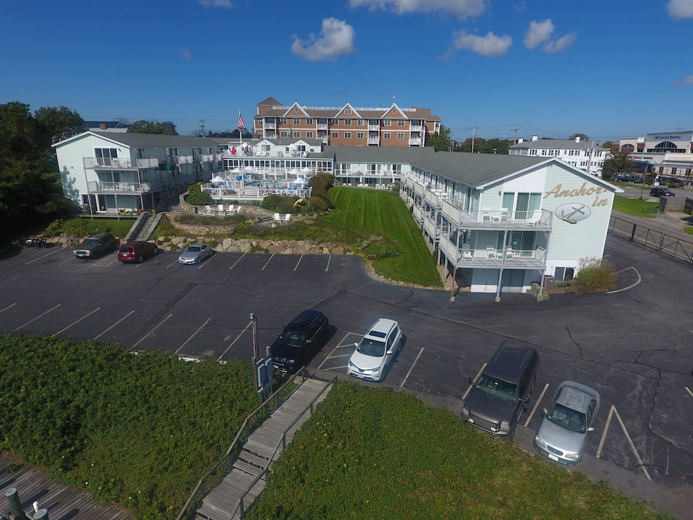 Anchor In Distinctive Waterfront Lodging 43/65