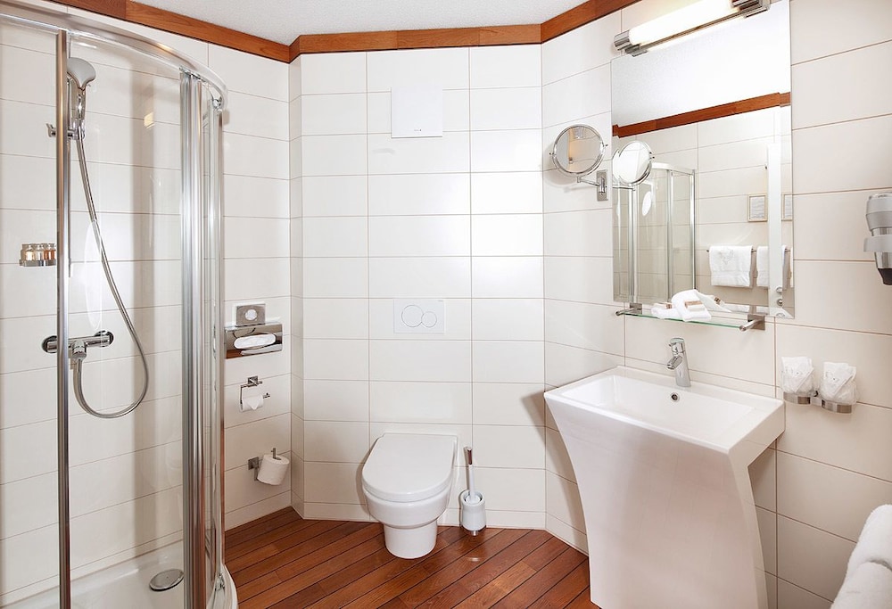 Mercure Fribourg Centre Remparts 17/54