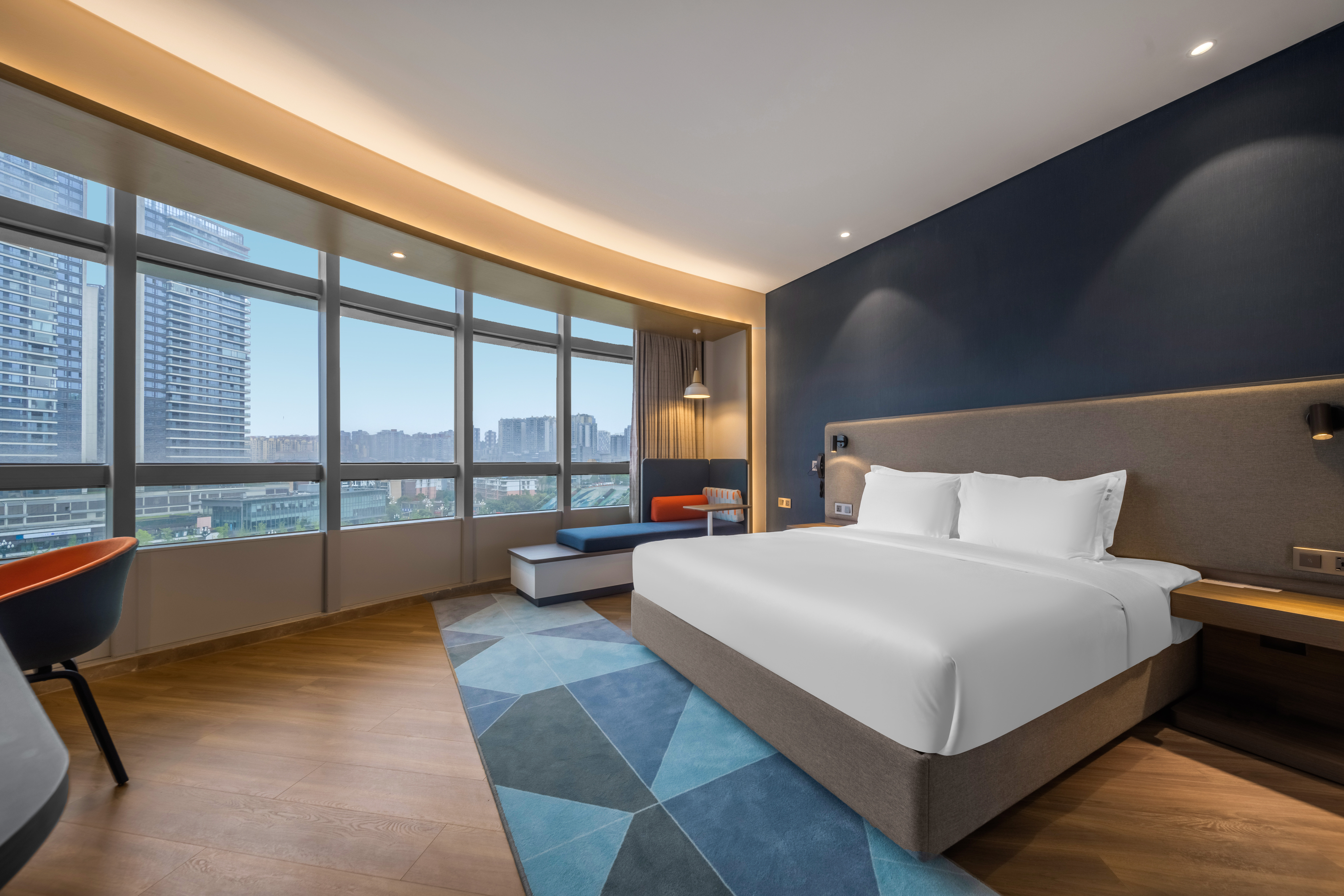 Standard, King Bed, Extra Floor Space