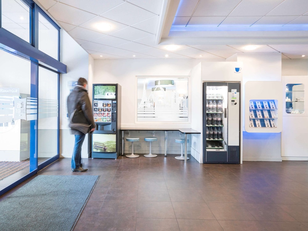 Ibis Budget Paris Porte De Montmartre 45/60