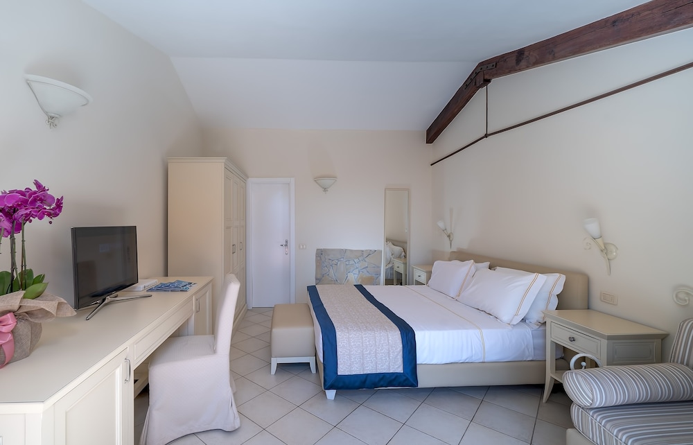 Hotel Torre Di Calapiccola 17/74
