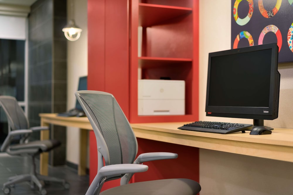 Home2 Suites By Hilton Baton Rouge 36/43