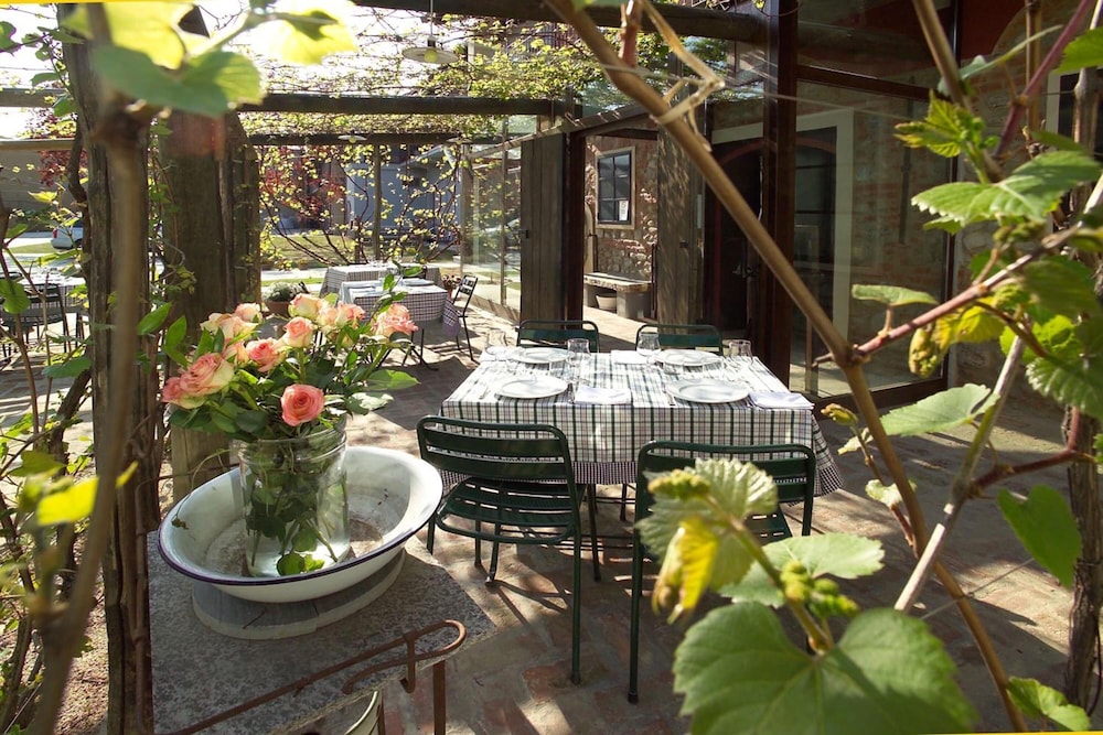 Albergo Cantine Ascheri 39/50
