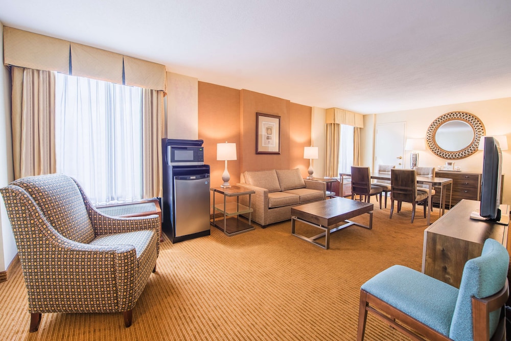 Hilton Philadelphia Airport 35/73