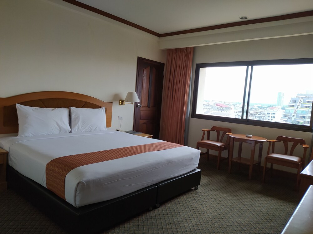 SUPERIOR, DOUBLE BED