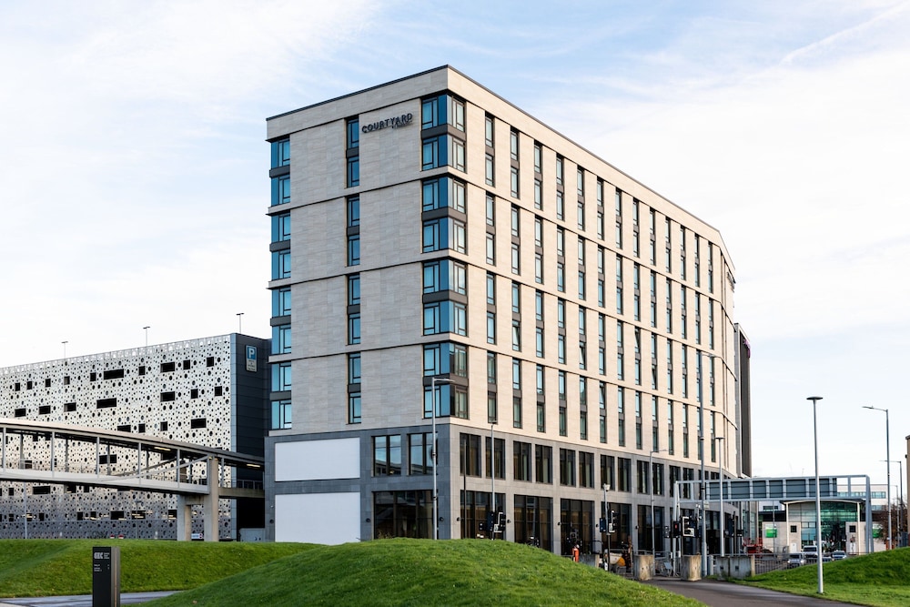 Courtyard by Marriott Glasgow SEC 3/50