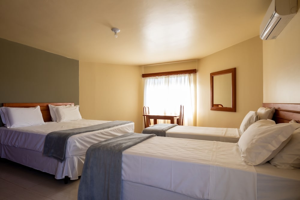 CANZI CATARATAS HOTEL 4/50