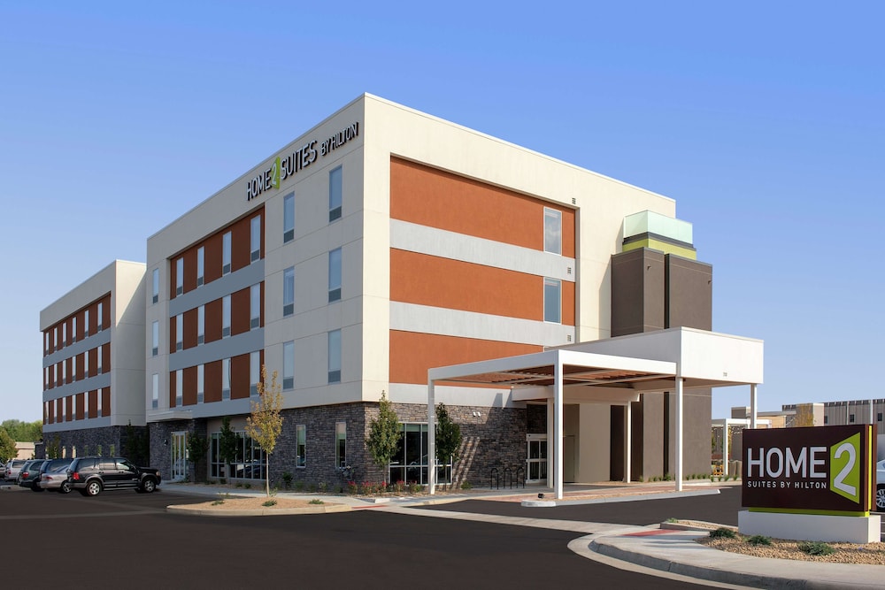 Home2 Suites by Hilton Longmont 1/30
