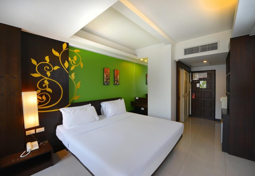 P.S Hotel 5/33