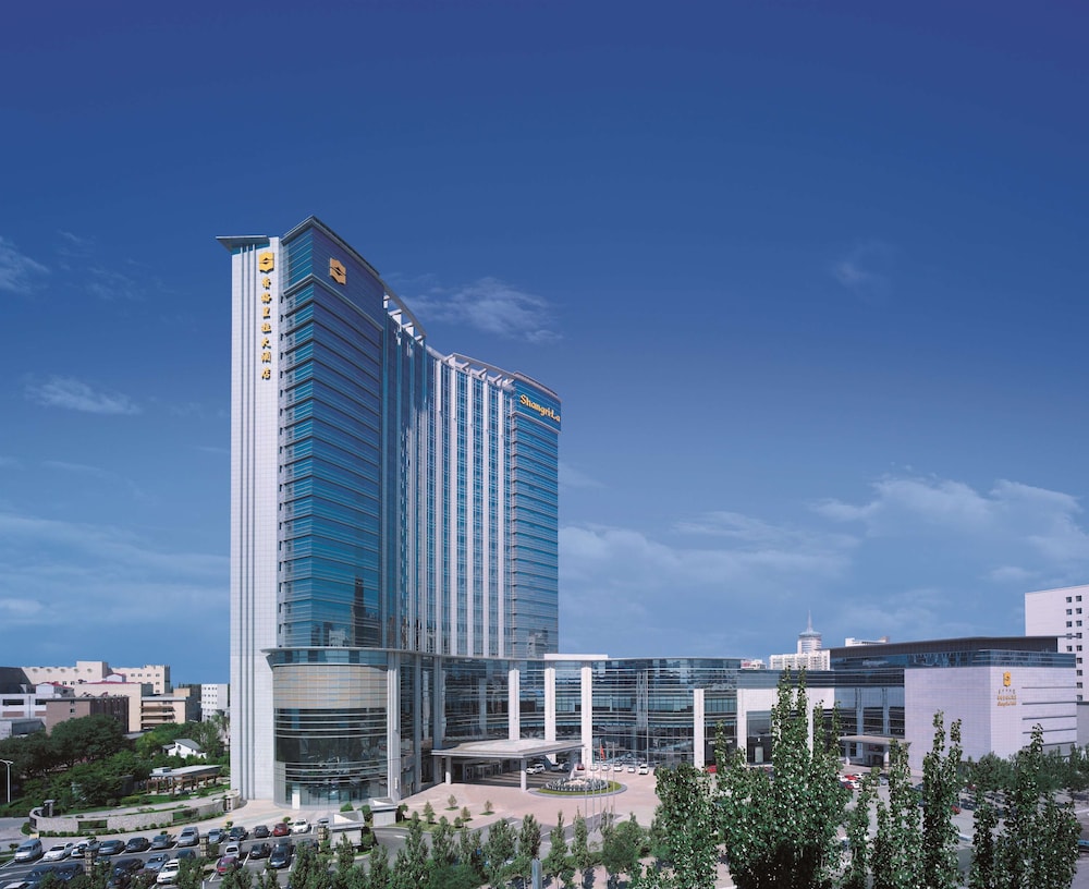 Shangri-La Huhhot 3/55